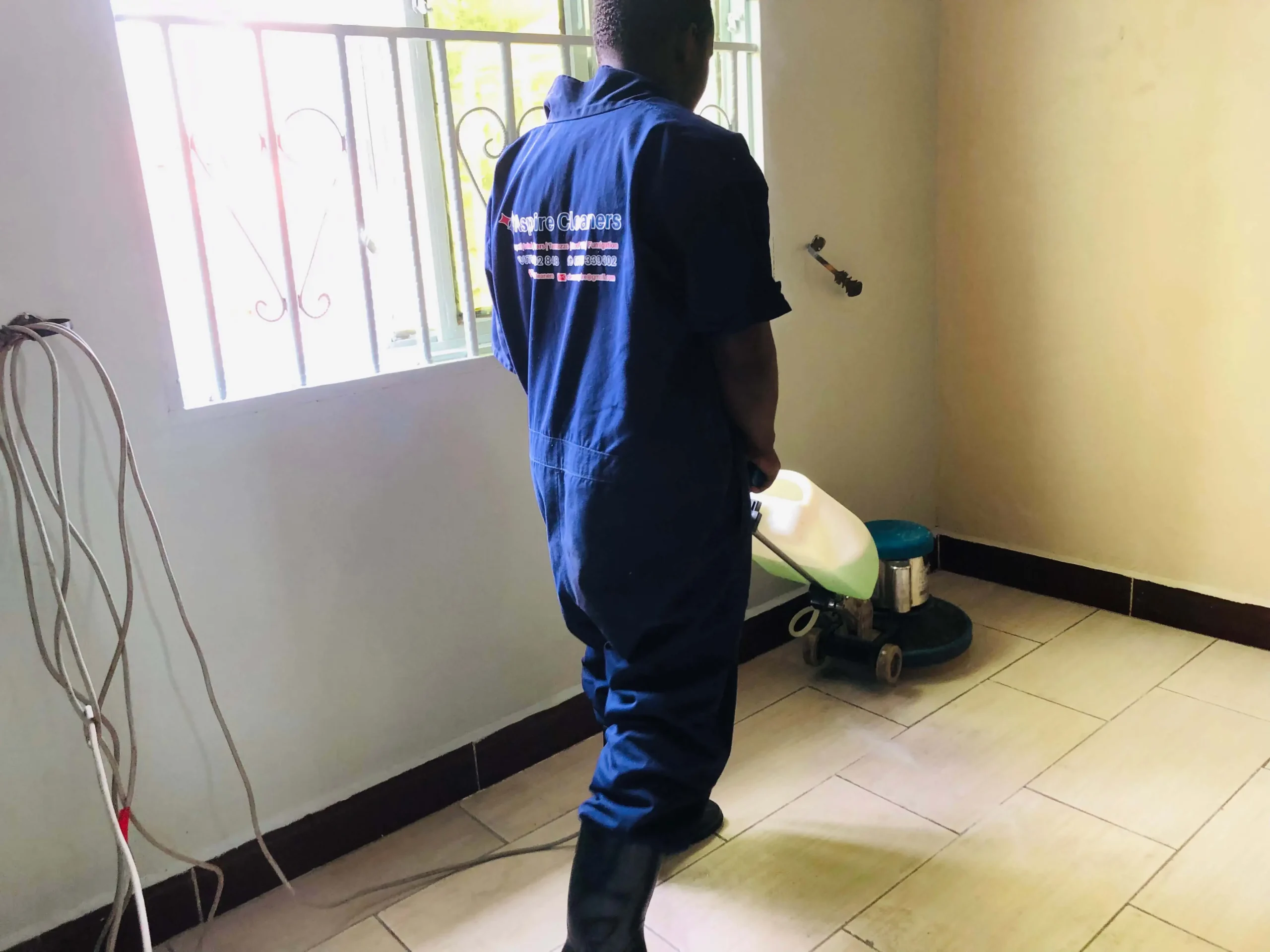 Fresh Smut floor cleaning work